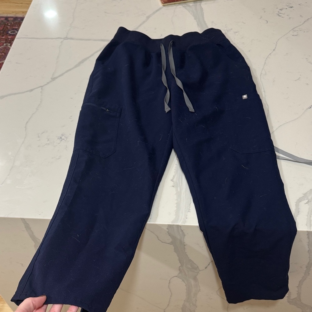 High Waisted Yola Skinny Scrub Pant - Picture 2 of 3